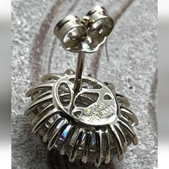 PREMIUM HIGHER QUALITY WHITE GOLD PLATED OVER .925 Grade Sterling Silver 4.0 Ct - Picture 4 of 8